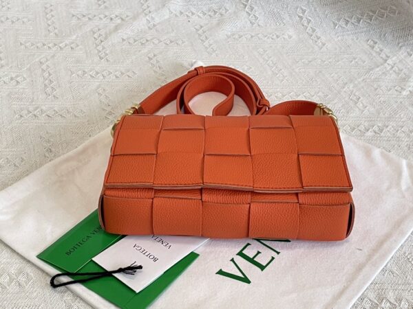Bottega Veneta Cassette Orange, For Women, Women’s Bags 9.1in/23cm