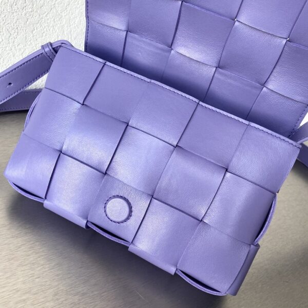 Bottega Veneta Cassette Violet, For Women, Women’s Bags 9in/23cm 578004VMAY14214