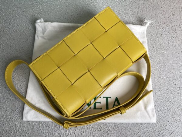 Bottega Veneta Cassette Yellow, For Women, Women’s Bags 9.1in/23cm