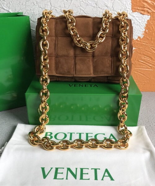 Bottega Veneta Chain Cassette Acorn, For Women, Women’s Bags 10.2in/26cm 631421V04N07745