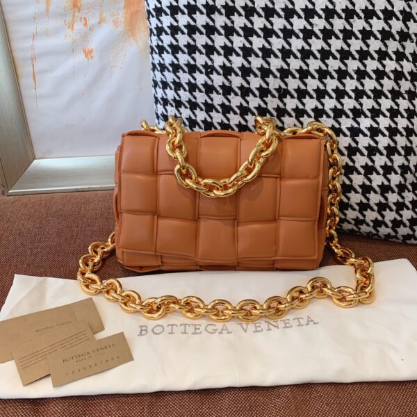 Bottega Veneta Chain Cassette Brown, For Women, Women’s Bags 10.2in/26cm