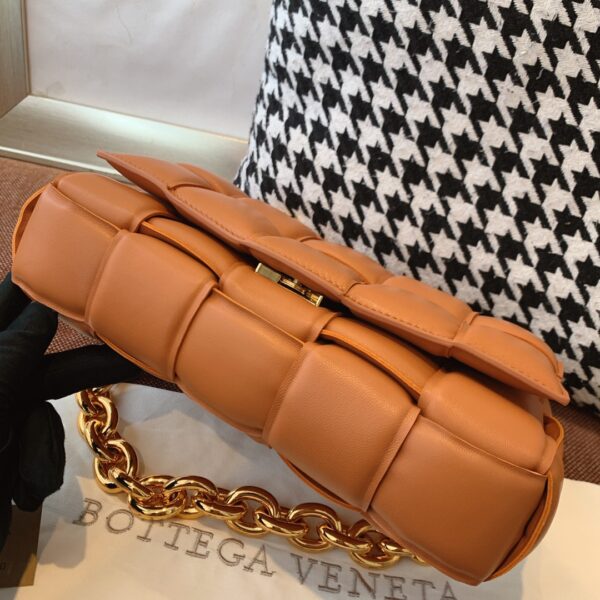 Bottega Veneta Chain Cassette Brown, For Women, Women’s Bags 10.2in/26cm