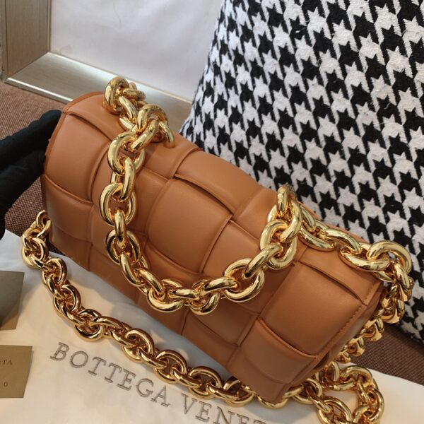 Bottega Veneta Chain Cassette Brown, For Women, Women’s Bags 10.2in/26cm