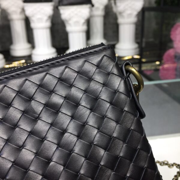 Bottega Veneta Chain Shoulder Bag Black, For Women, Women’s Bags 9.6in/24.5cm