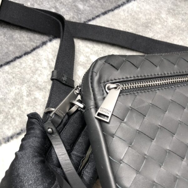Bottega Veneta Classic Intrecciato Black, For Women, Women’s Bags 9.6in/24.5cm