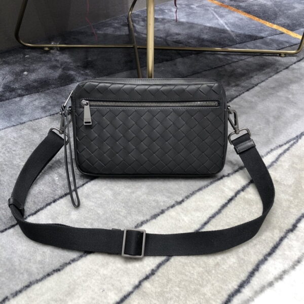 Bottega Veneta Classic Intrecciato Black, For Women, Women’s Bags 9.6in/24.5cm