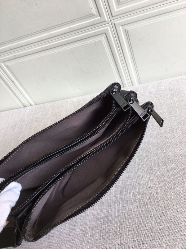 Bottega Veneta Crossbody Bag Black, For Women, Women's Bags 10.2in/26cm