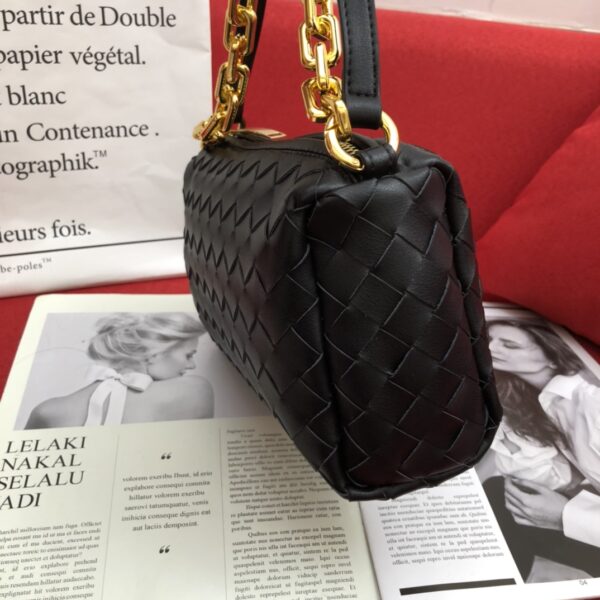 Bottega Veneta Crossbody Bag Black, For Women, Women's Bags 9.4in/24cm