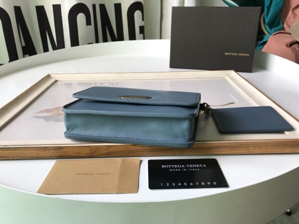 Bottega Veneta Crossbody Blue, For Women, Women's Bags 6.9in/17.5cm