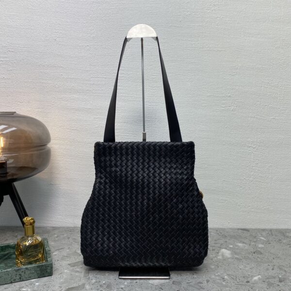 Bottega Veneta Intrecciato Shoulder Bag Black, For Women, Women’s Bags 10.2in/26cm