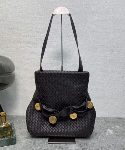 Bottega Veneta Intrecciato Shoulder Bag Purple, For Women, Women’s Bags 10.2in/26cm
