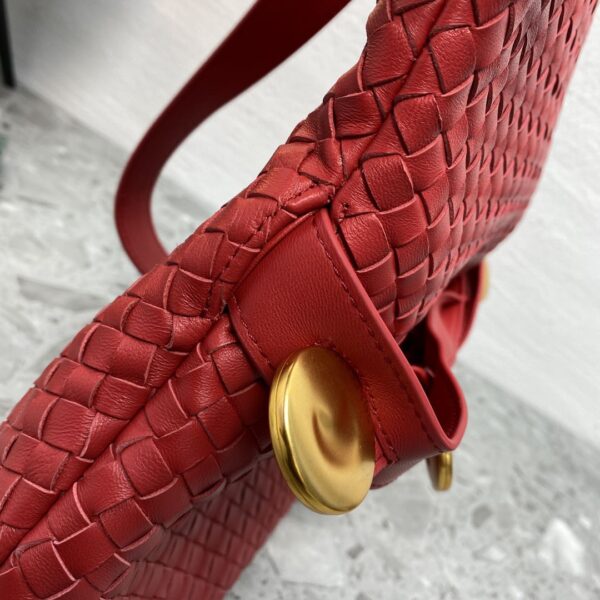 Bottega Veneta Intrecciato Shoulder Bag Red, For Women, Women’s Bags 10.2in/26cm