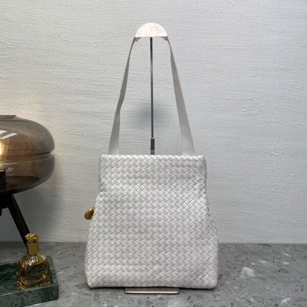 Bottega Veneta Intrecciato Shoulder Bag White, For Women, Women’s Bags 10.2in/26cm