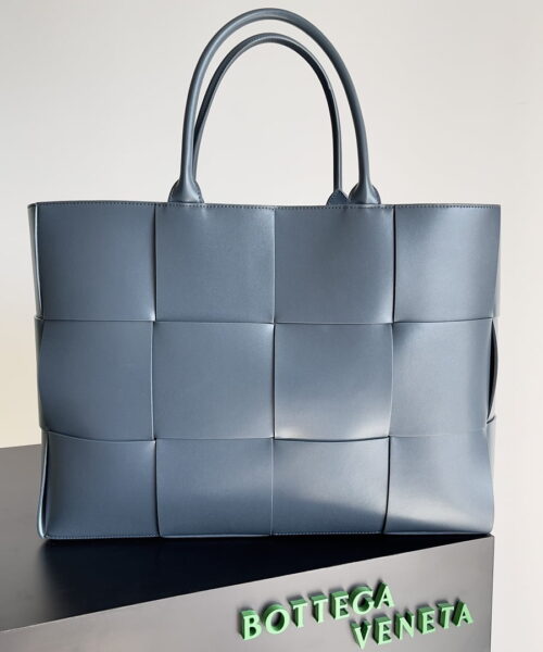 Bottega Veneta Large Arco Tote Bag Grey , For Women, Women's Bags 18.1in/46cm