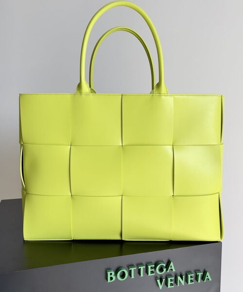 Bottega Veneta Large Arco Tote Bag Yellow, For Women, Women's Bags 18.1in/46cm