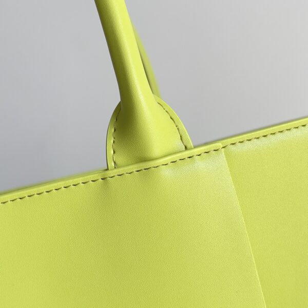 Bottega Veneta Large Arco Tote Bag Yellow, For Women, Women's Bags 18.1in/46cm