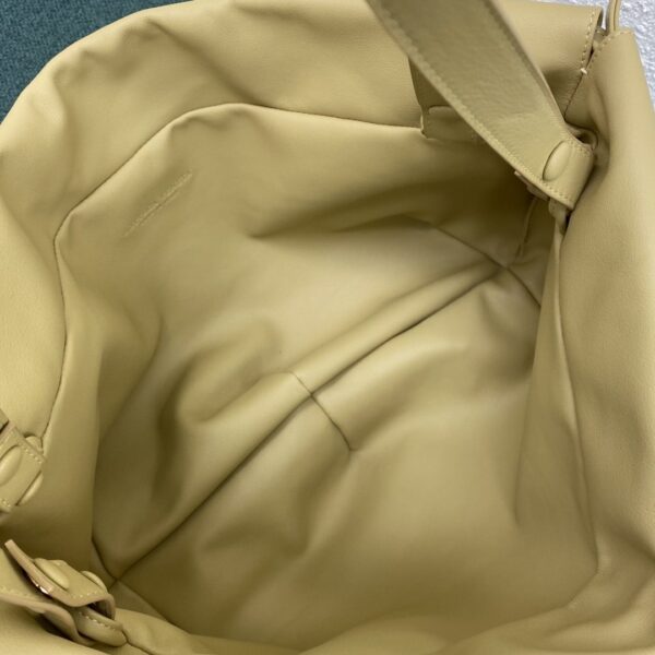 Bottega Veneta Medium Pouch Beige, For Women, Women’s Bags 15.7in/40cm