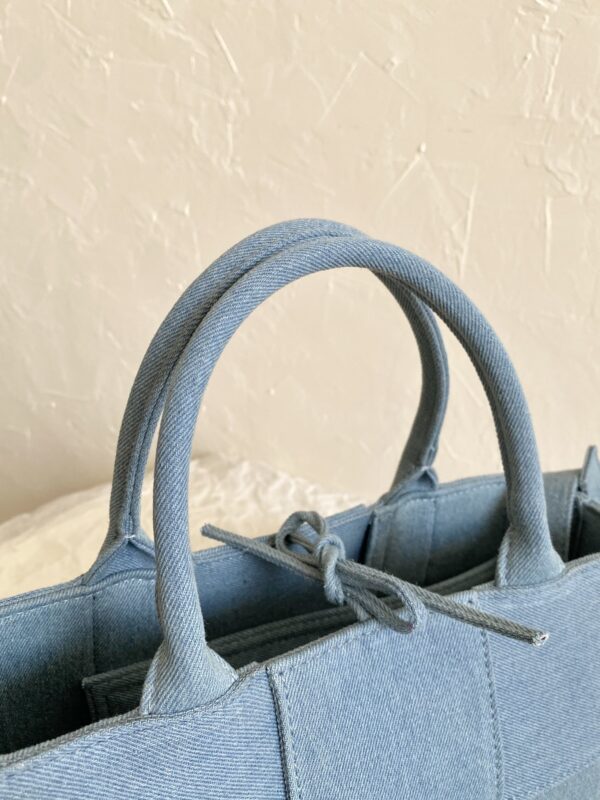 Bottega Veneta Mini Arco Tote Bag Grey, For Women, Women's Bags 9.8in/25cm