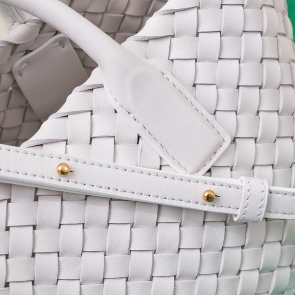 Bottega Veneta Mini Cabat White, For Women, Women's Bags 7.9in/20cm 709464V1OW19009