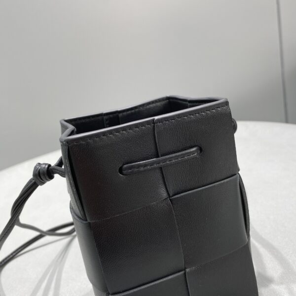 Bottega Veneta Mini Cassette Bucket Bag Black, For Women, Women's Bags 5.5in/14cm 680217VCQC48425