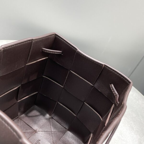 Bottega Veneta Mini Cassette Bucket Bag Purple, For Women, Women's Bags 5.5in/14cm