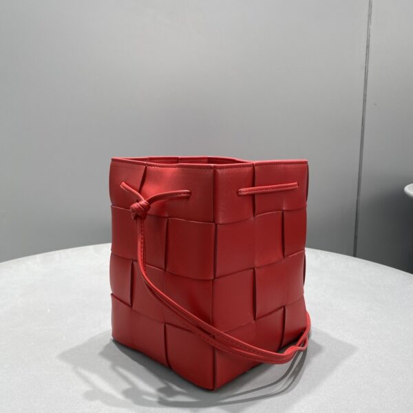 Bottega Veneta Mini Cassette Bucket Bag Red, For Women, Women's Bags 5.5in/14cm 680217VCQC46358
