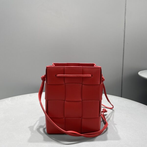 Bottega Veneta Mini Cassette Bucket Bag Red, For Women, Women's Bags 5.5in/14cm 680217VCQC46358