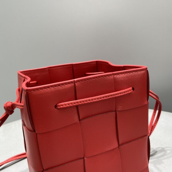 Bottega Veneta Mini Cassette Bucket Bag Red, For Women, Women's Bags 5.5in/14cm 680217VCQC46358