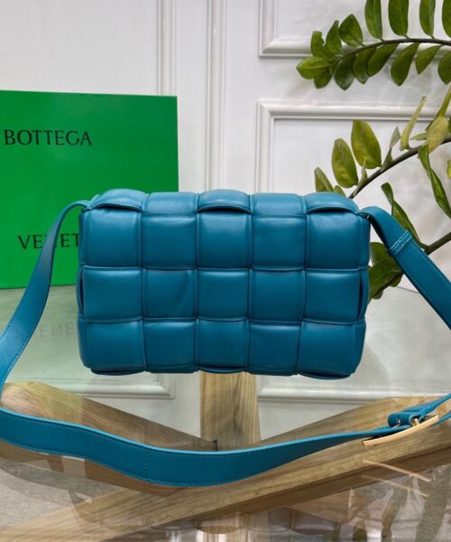 Bottega Veneta Padded Cassette Bag For Women 10.2in/26cm In Blue 591970VCQR13118