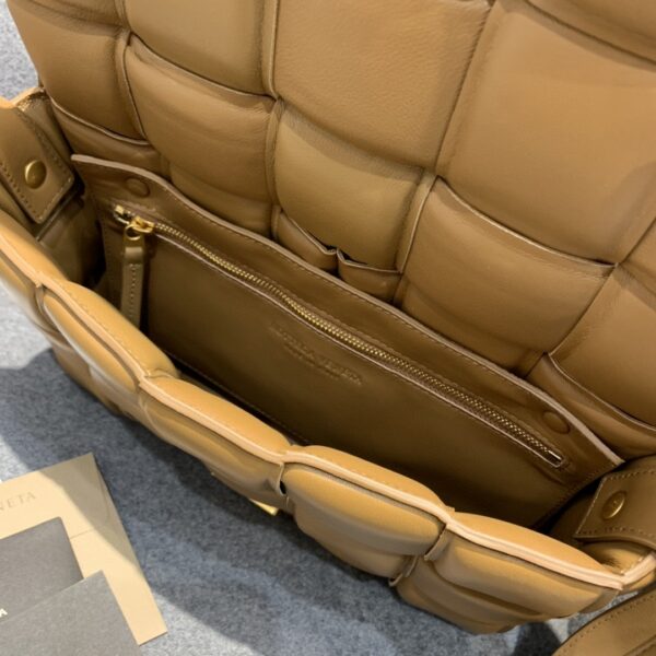 Bottega Veneta Padded Cassette Bag For Women 10.2in/26cm In Brown 591970VCQR17745