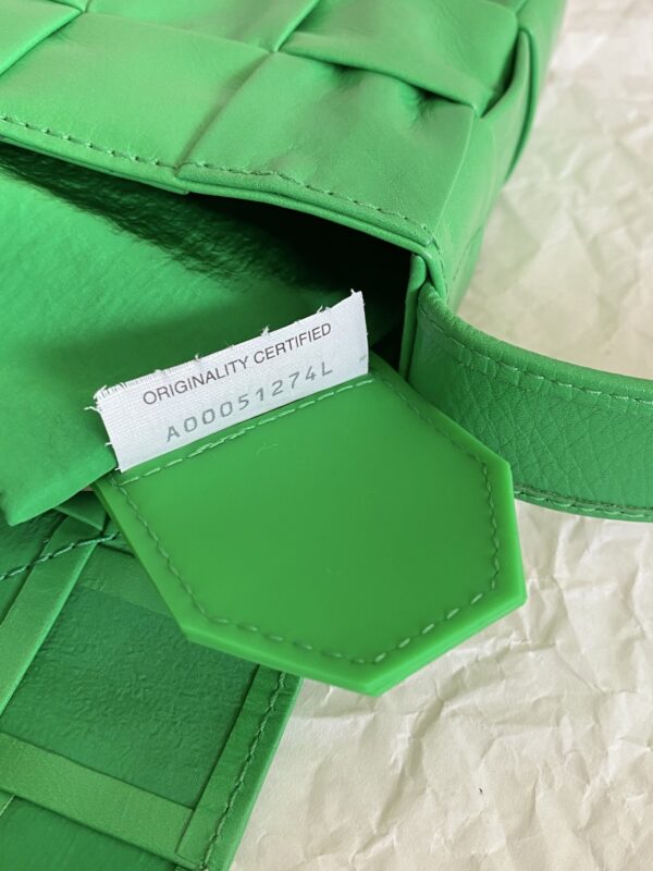 Bottega Veneta Padded Cassette Belt Bag Green, For Women, Women's Bags 7in/18cm 710075VCQR13724