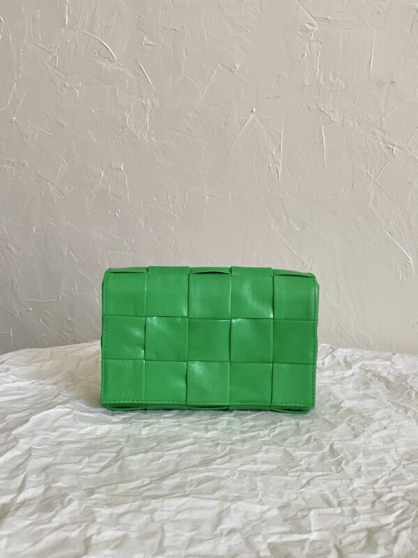 Bottega Veneta Padded Cassette Belt Bag Green, For Women, Women's Bags 7in/18cm 710075VCQR13724