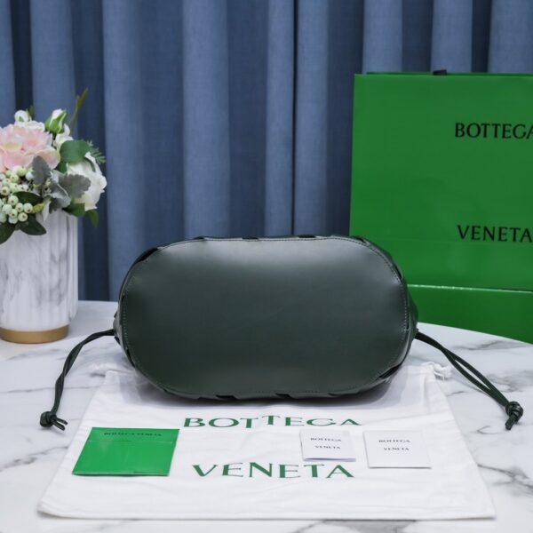 Bottega Veneta Point Dark Green, For Women, Women's Bags 9.8in/25cm