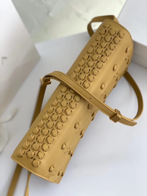 Bottega Veneta Shoulder Bag Brown, For Women, Women’s Bags 11in/28cm
