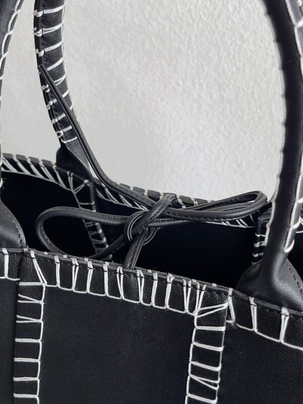 Bottega Veneta Small Arco Tote Bag Black, For Women, Women's Bags 11.8in/30cm