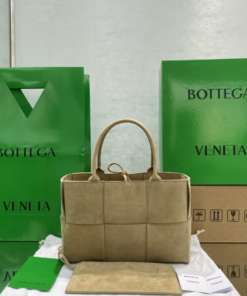 Bottega Veneta Small Arco Tote Bag Brown, For Women, Women's Bags 14.2in/36cm