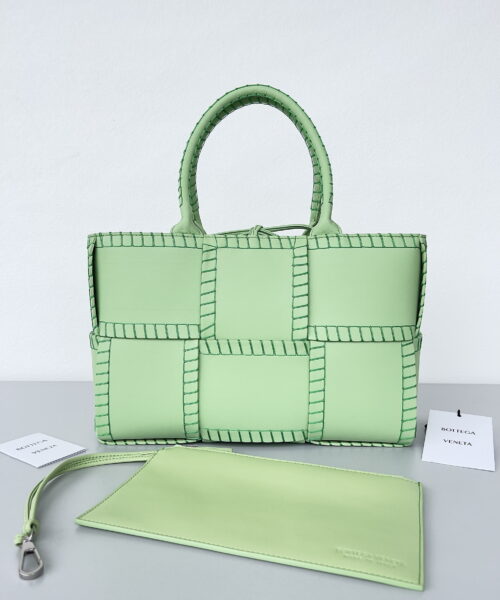 Bottega Veneta Small Arco Tote Bag Cream , For Women, Women's Bags 11.8in/30cm