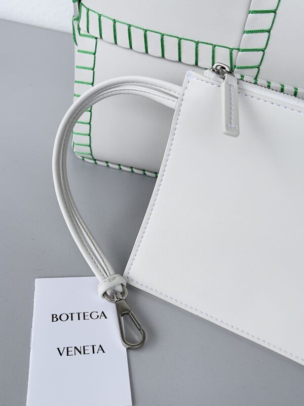 Bottega Veneta Small Arco Tote Bag White, For Women, Women's Bags 11.8in/30cm