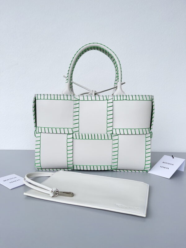 Bottega Veneta Small Arco Tote Bag White, For Women, Women's Bags 11.8in/30cm