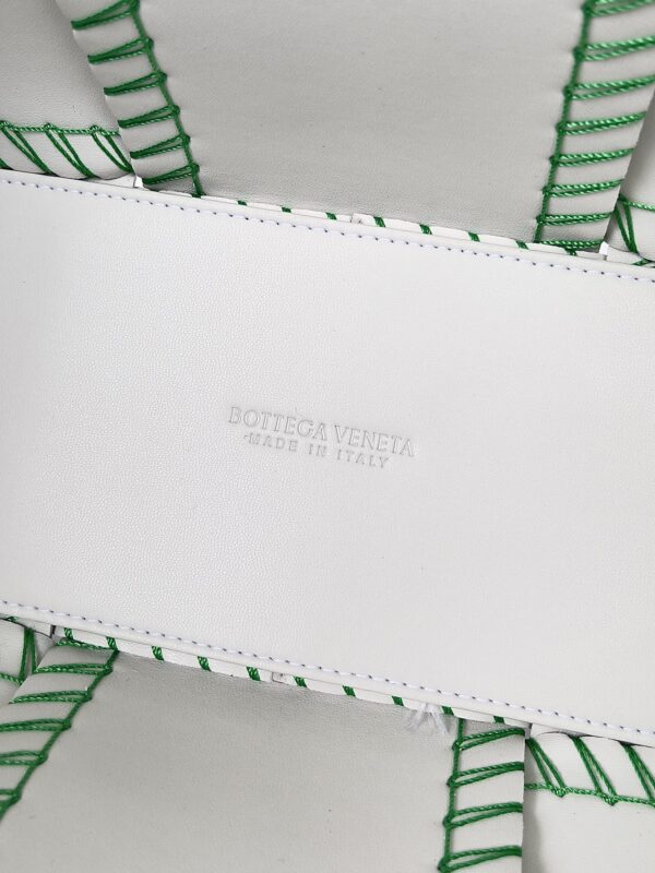 Bottega Veneta Small Arco Tote Bag White, For Women, Women's Bags 11.8in/30cm