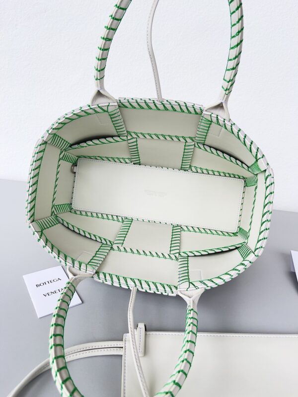Bottega Veneta Small Arco Tote Bag White, For Women, Women's Bags 11.8in/30cm