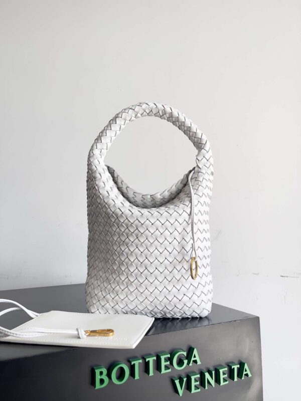 Bottega Veneta Small Cabat Bucket Light Blue/White For Women 35.5cm / 14in 753172V1OW03902