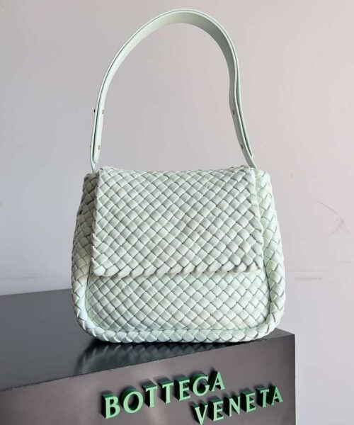Bottega Veneta Small Cobble Shoulder Bag White For Women 26cm / 12in 755109V3A513902
