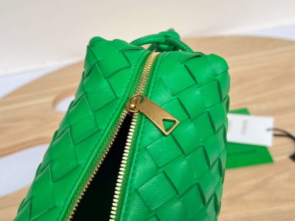 Bottega Veneta Small Loop Camera Bag Black/Green/Dark Green For Women 22cm / 8.7in 723548V1G118425