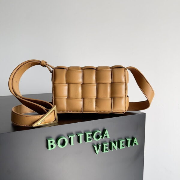 Bottega Veneta Small Padded Cassette Brown, For Women, Women's Bags 7.5in/19cm