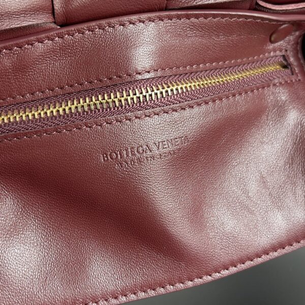 Bottega Veneta Small Padded Cassette Brown , For Women, Women's Bags 7.5in/19cm