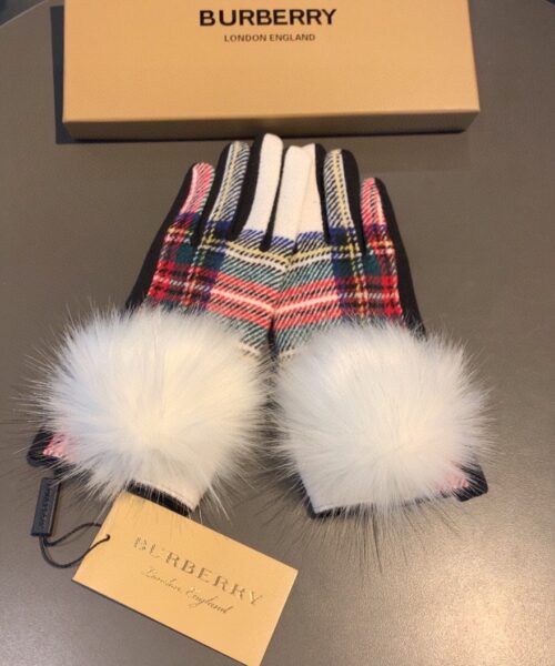 Burberry Cashmere Gloves In Multiple Color