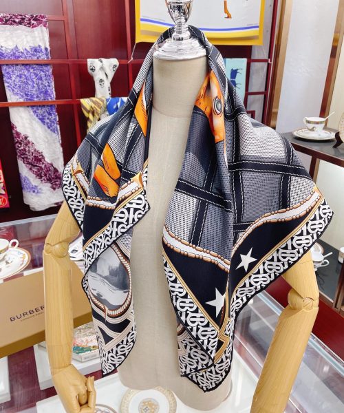 Burberry Deer Print Black Square Scarf 90cm/35in 
