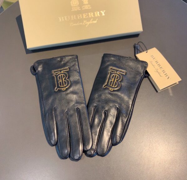Burberry Monogram Motif Gloves In Black