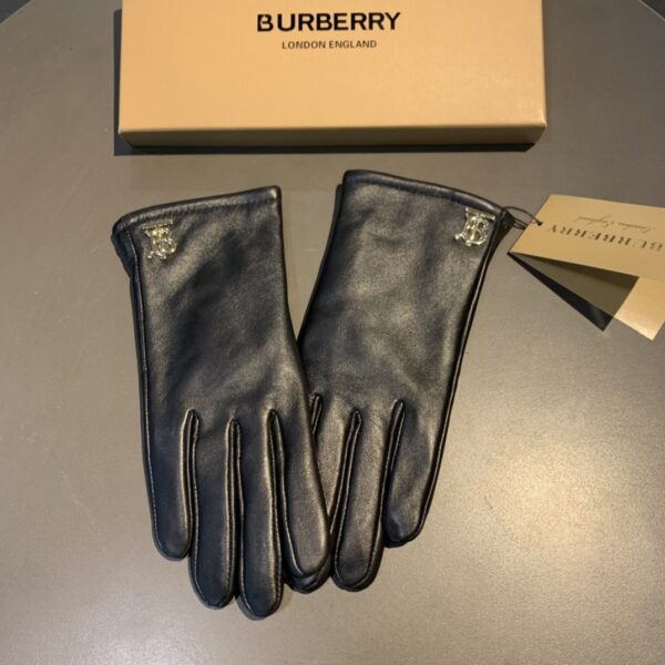 Burberry Monogram Motif Gloves In Black